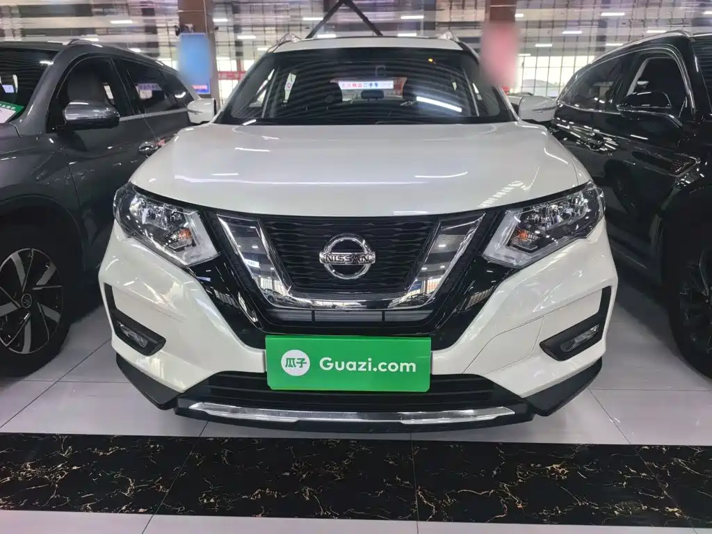 Nissan X-Trail — миниатюра 4