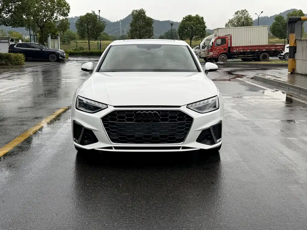 Audi A4L — миниатюра 2