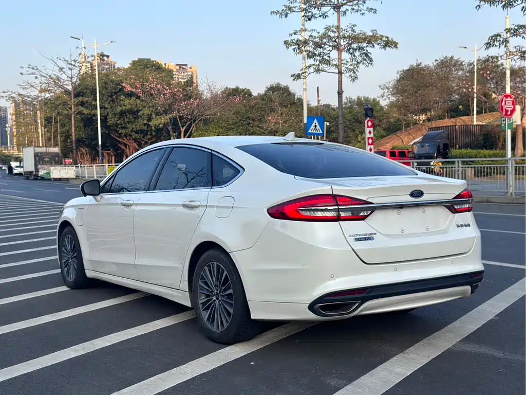 FORD MONDEO NEW ENERGY