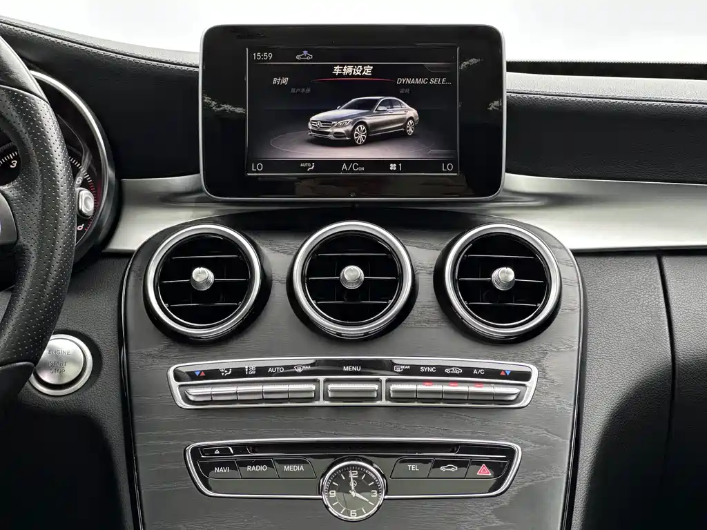 Mercedes-Benz C-Class — миниатюра 15