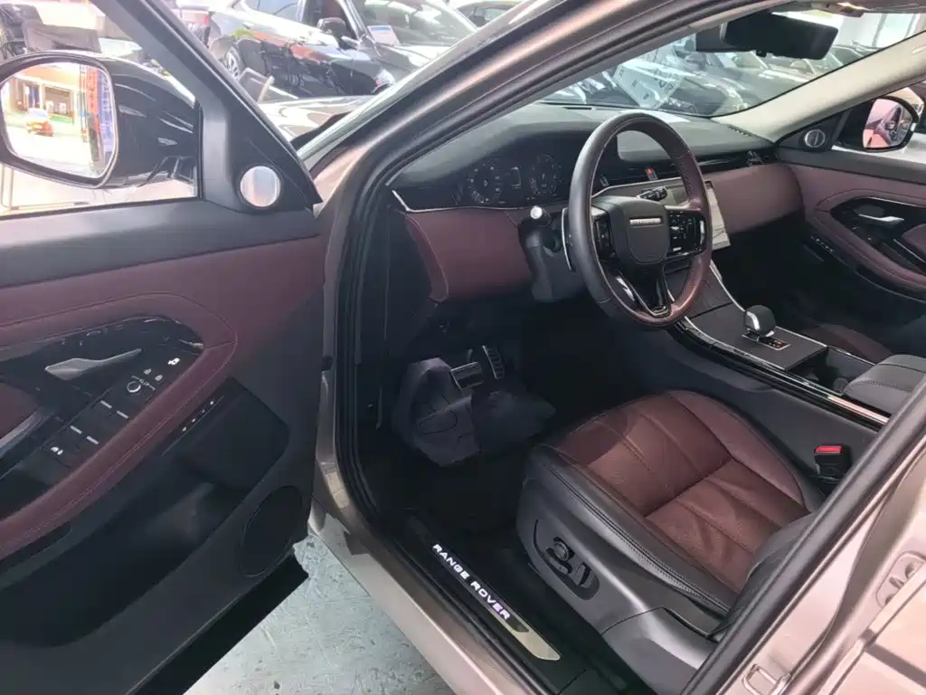 Land Rover Evoque — миниатюра 16