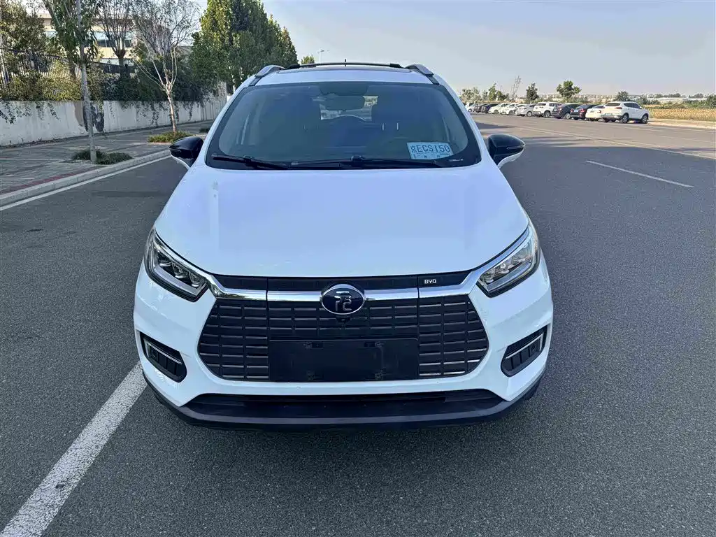 BYD Yuan EV — миниатюра 16
