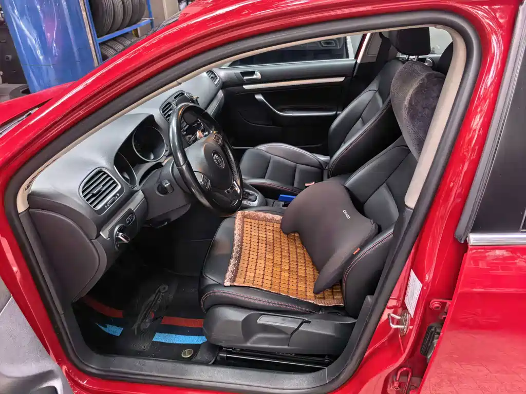 Volkswagen Golf (Import) — миниатюра 3
