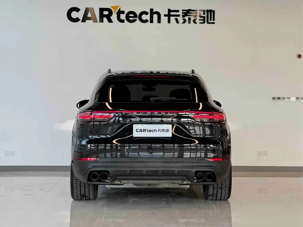 Porsche Cayenne — миниатюра 4