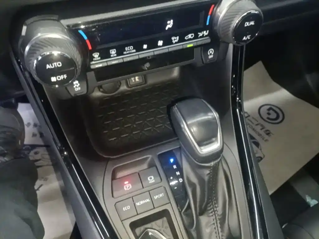 Toyota Wildlander — миниатюра 14