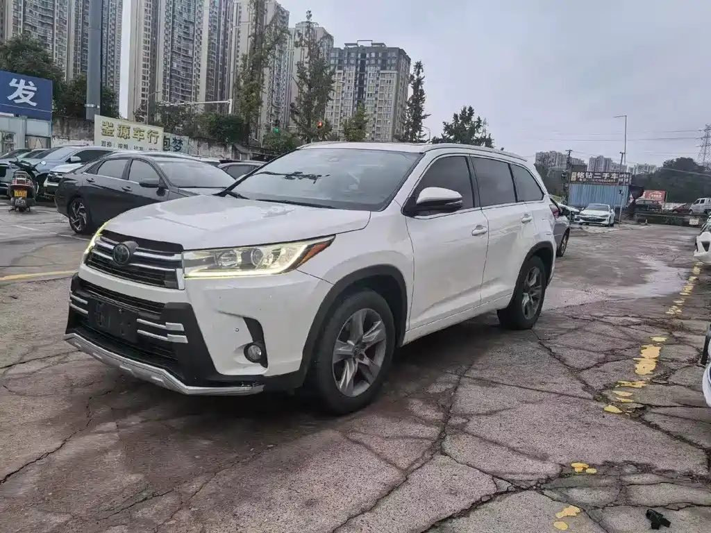 Toyota Highlander — миниатюра 3