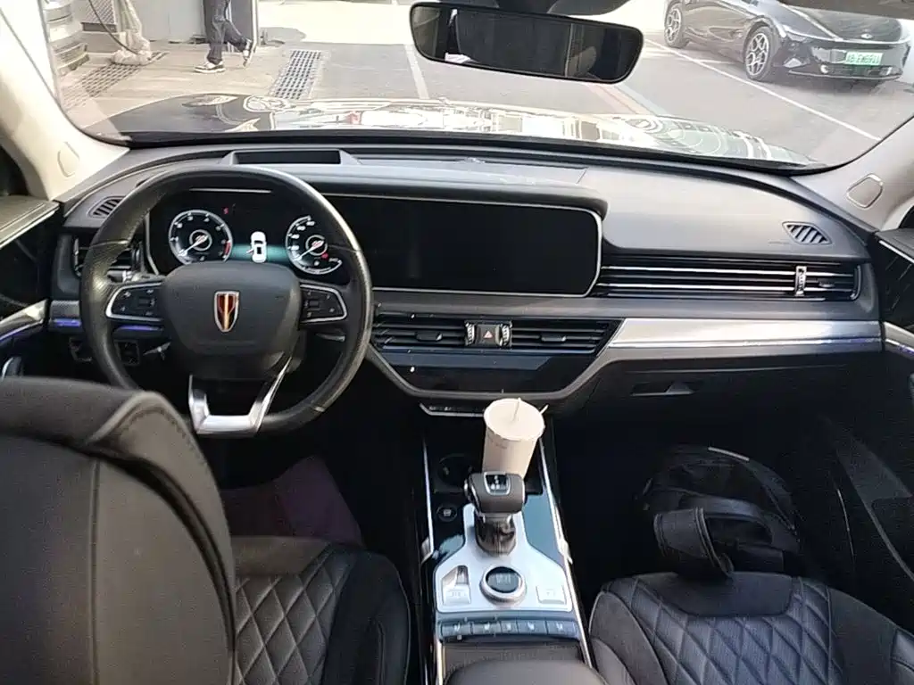 Hongqi Hongqi HS5 — миниатюра 10