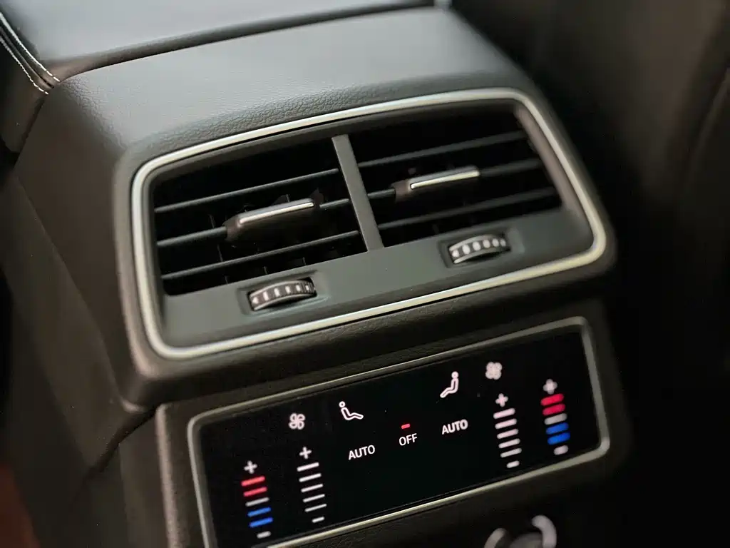 Audi A6L — миниатюра 16