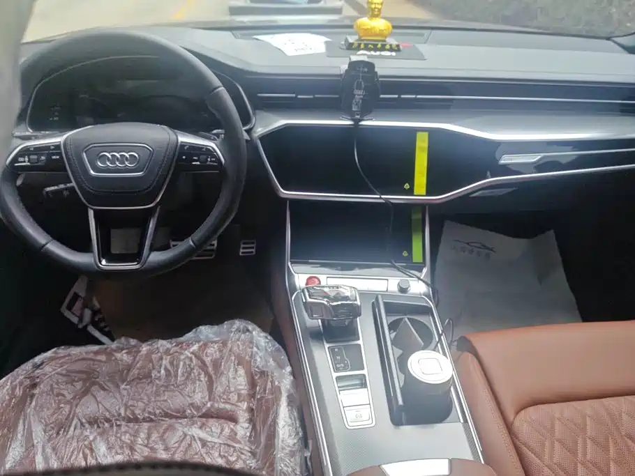 Audi A6L — миниатюра 12