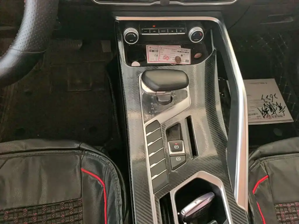 Geely Binyue — миниатюра 14