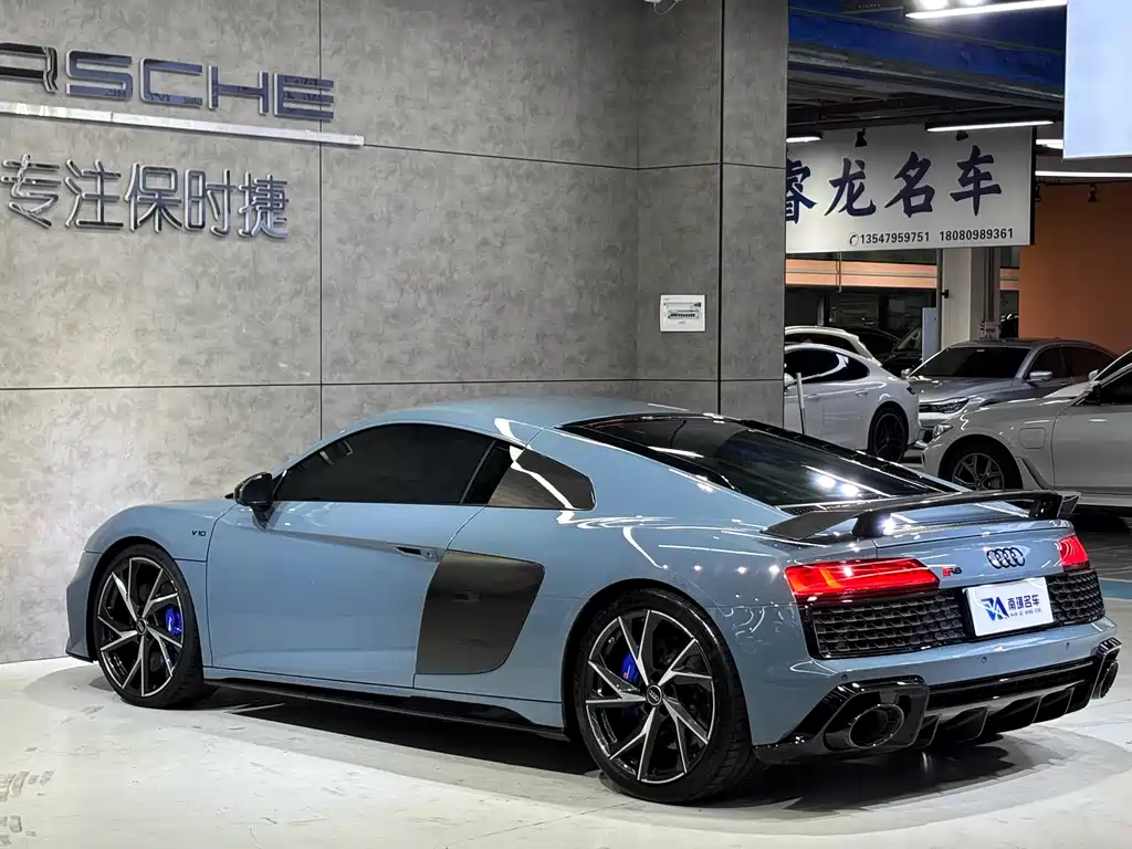 Audi R8 2022 V10 Coupe performance