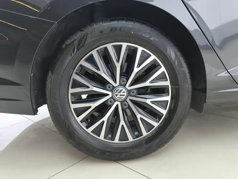 Volkswagen Sagitar — миниатюра 6