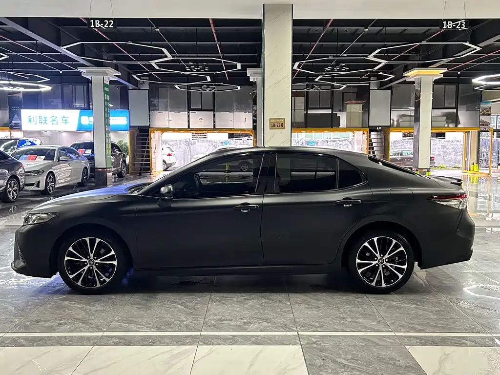 Toyota Camry 2018 2.5S