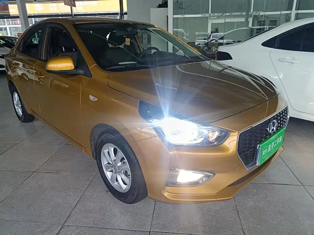 Hyundai Verna — миниатюра 4