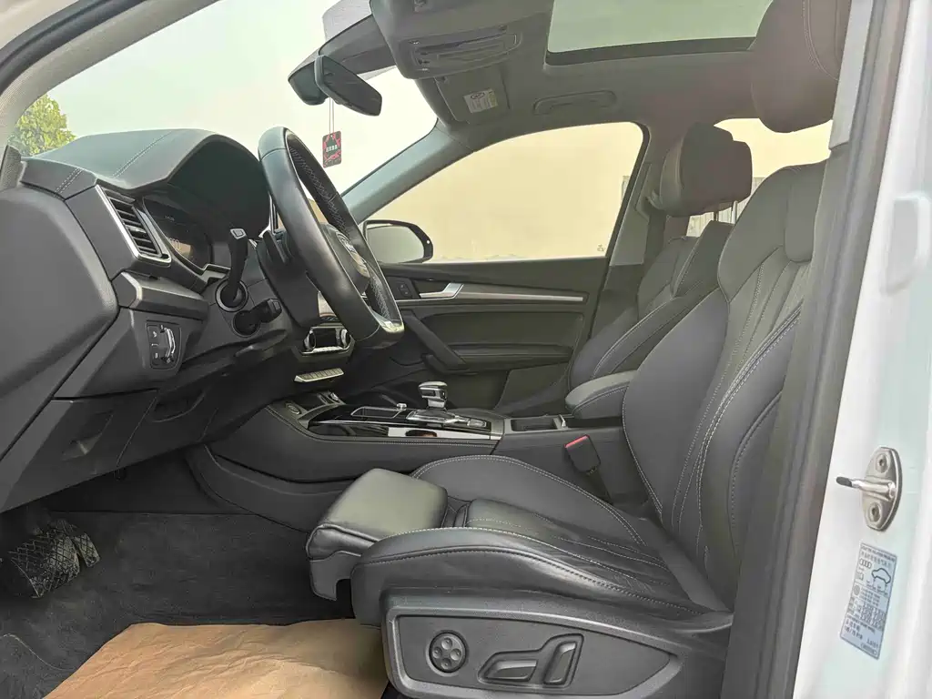 Audi Q5L — миниатюра 5