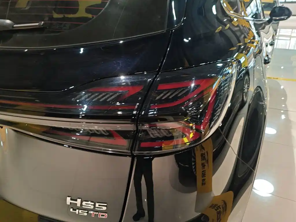 Hongqi Hongqi HS5 — миниатюра 8