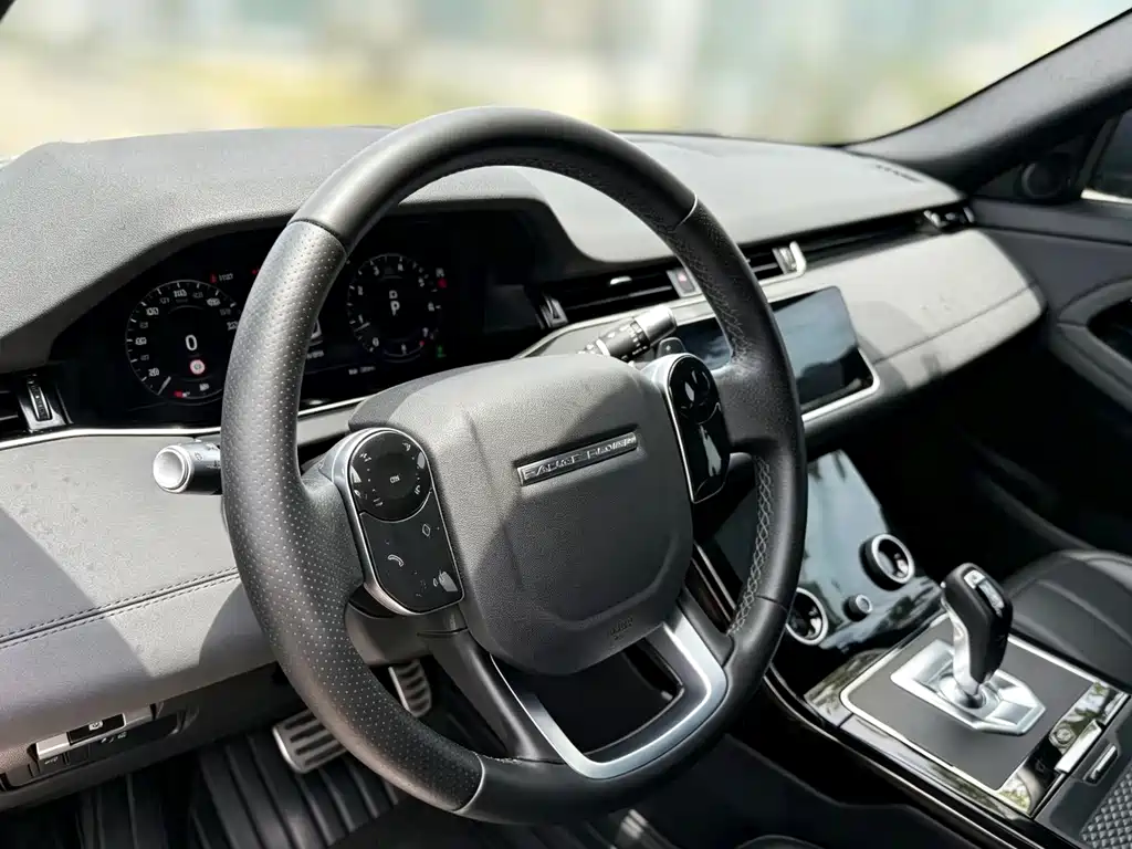 Land Rover Evoque — миниатюра 7