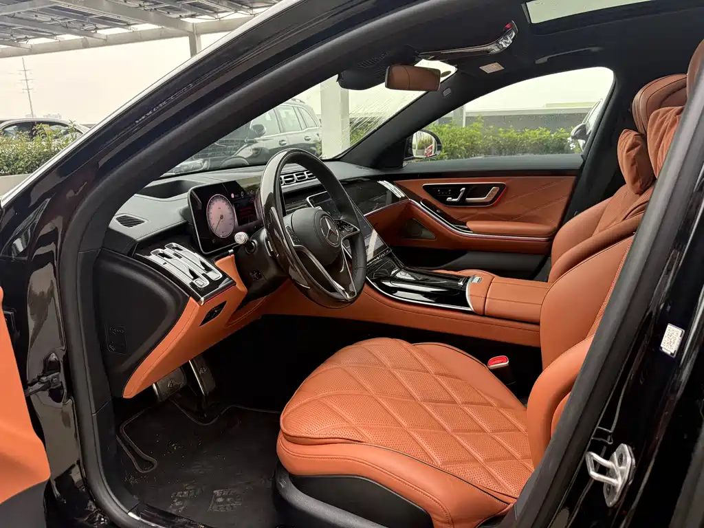 Mercedes-Benz S-Class — миниатюра 11