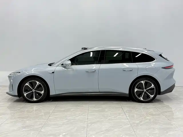 NIO ET5T — миниатюра 2