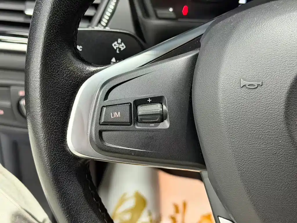 BMW 1 Series — миниатюра 11