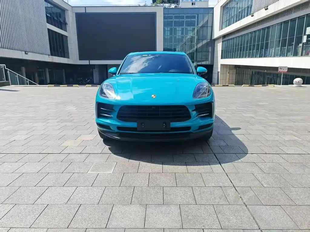 Porsche Macan — миниатюра 2