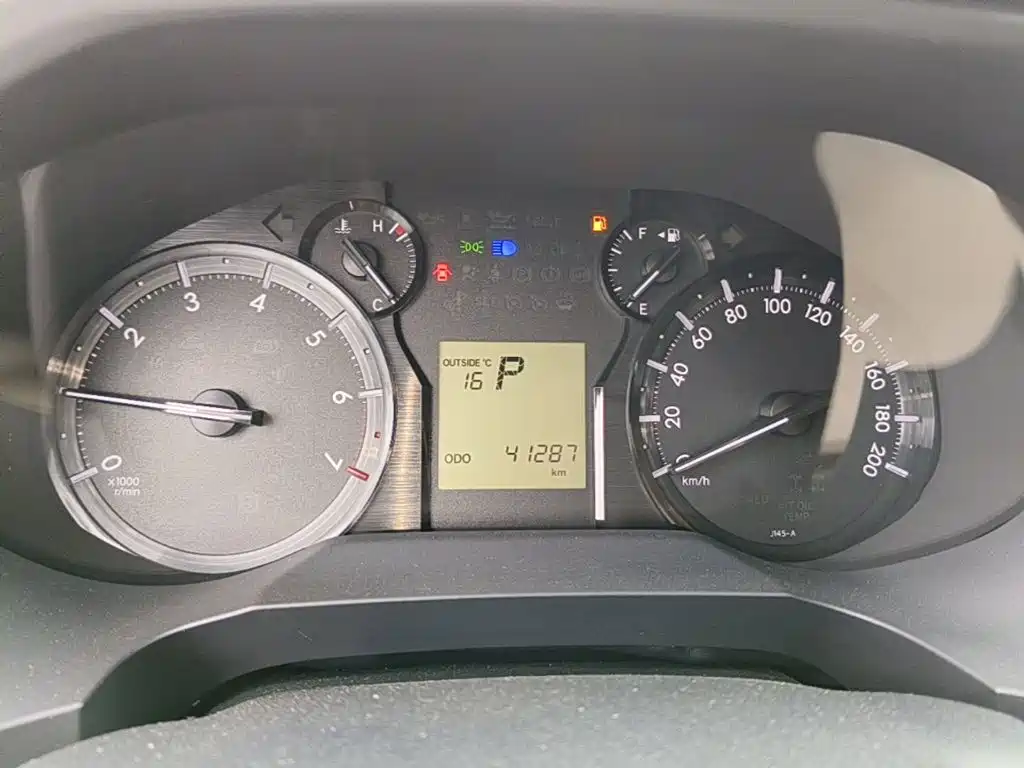Toyota Prado — миниатюра 12