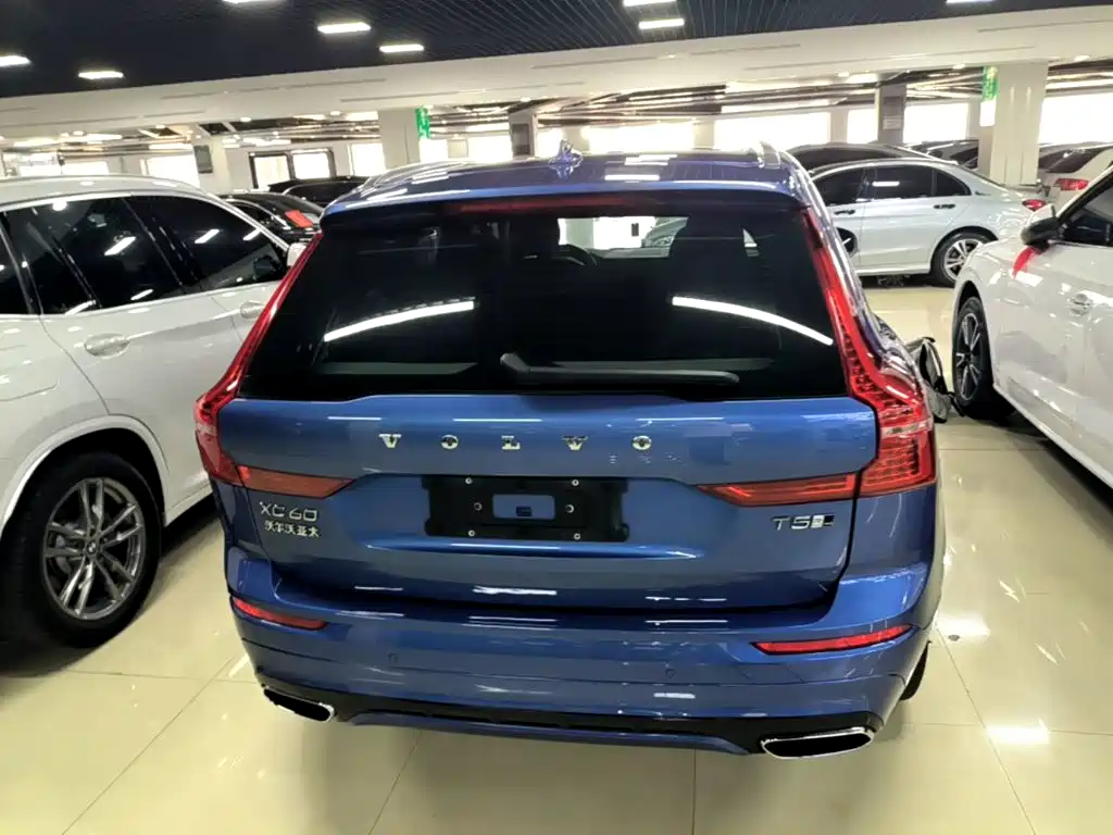 Volvo XC60 — миниатюра 6