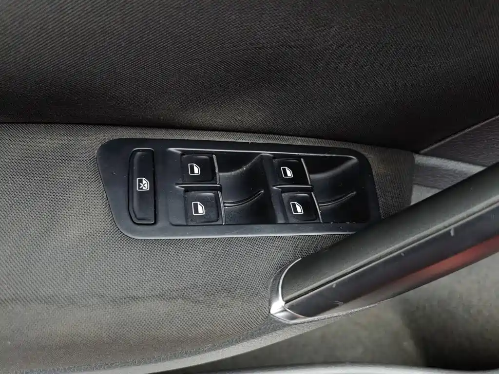 Volkswagen Golf — миниатюра 9