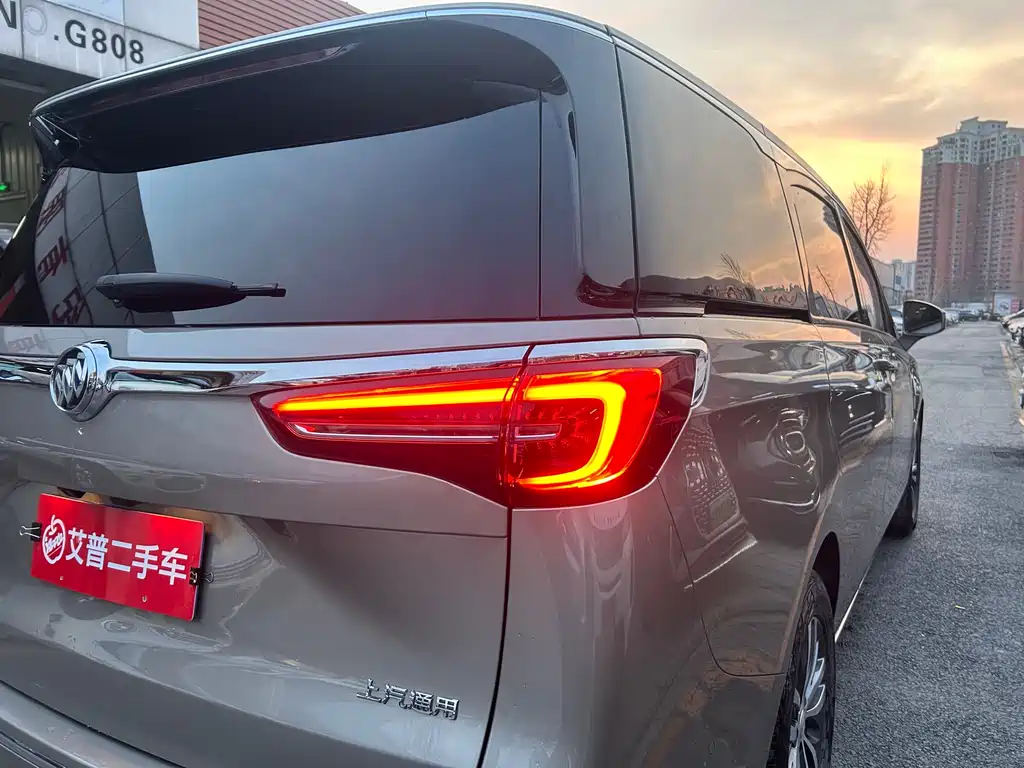 Buick GL8 2022 ES 653T Premium