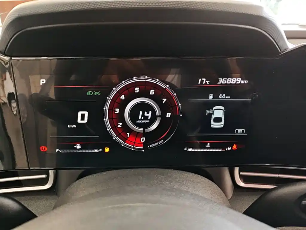 Hyundai Elantra — миниатюра 12