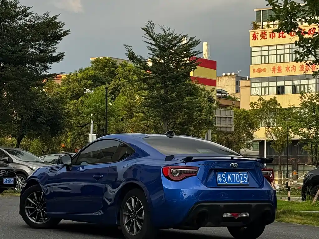 Subaru BRZ — миниатюра 2