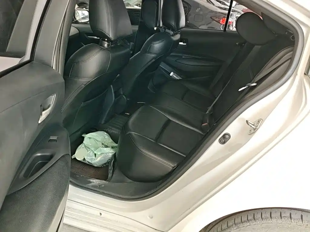 Toyota Corolla — миниатюра 22