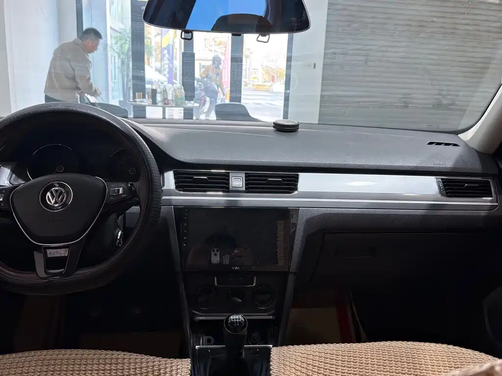 Volkswagen Bora — миниатюра 6
