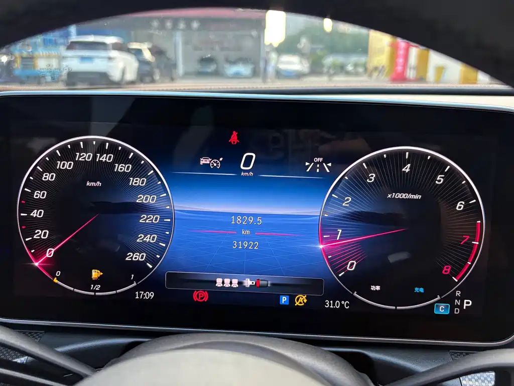 Mercedes-Benz C-Class — миниатюра 15
