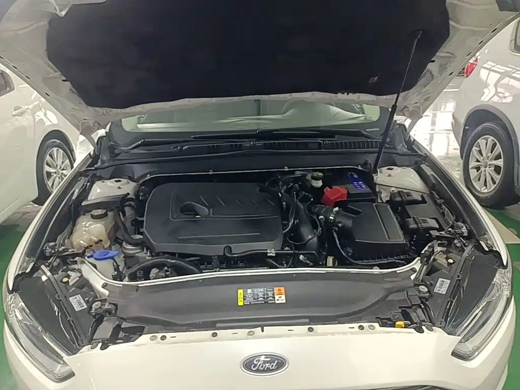 Ford Mondeo — миниатюра 20