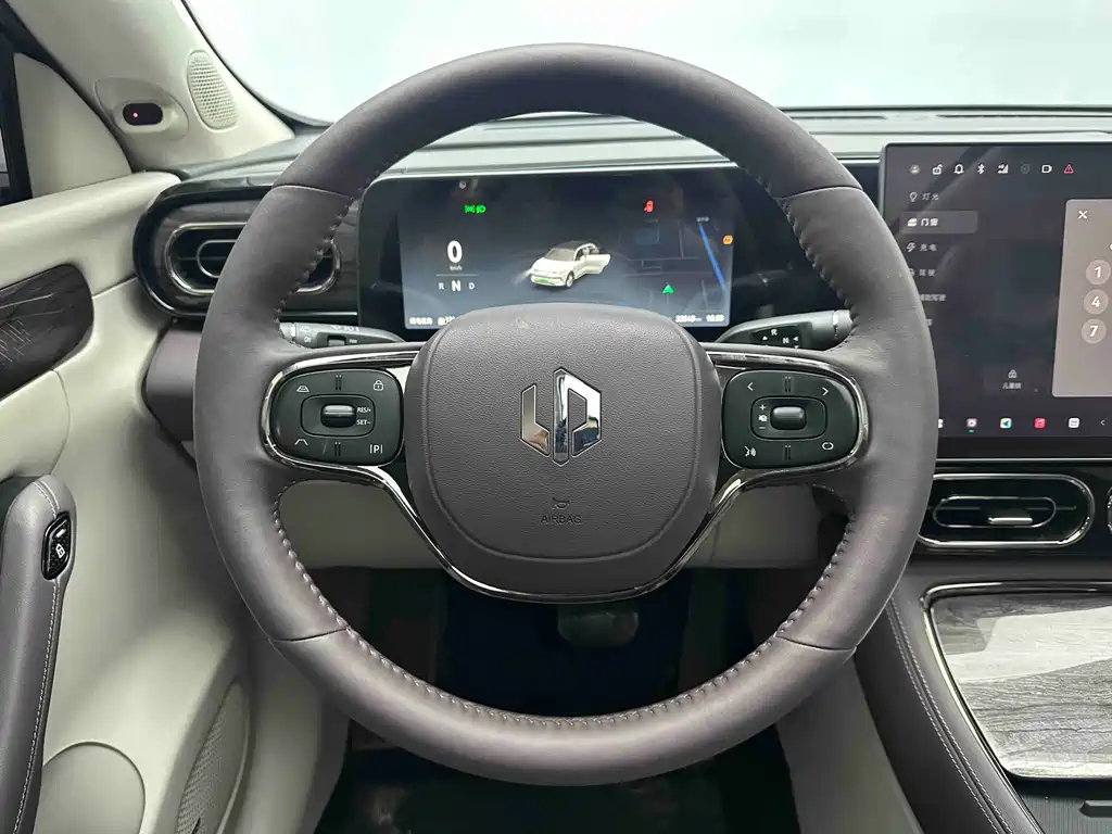 Leapmotor Leapmotor C11 — миниатюра 13