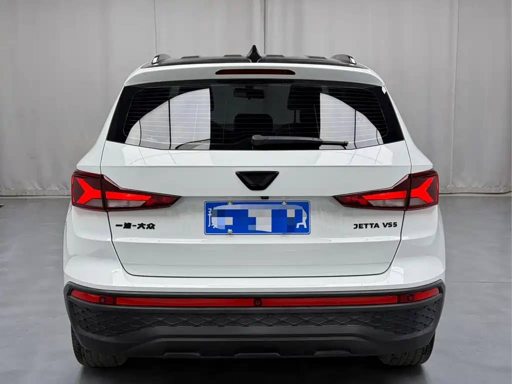 JETTA VS5