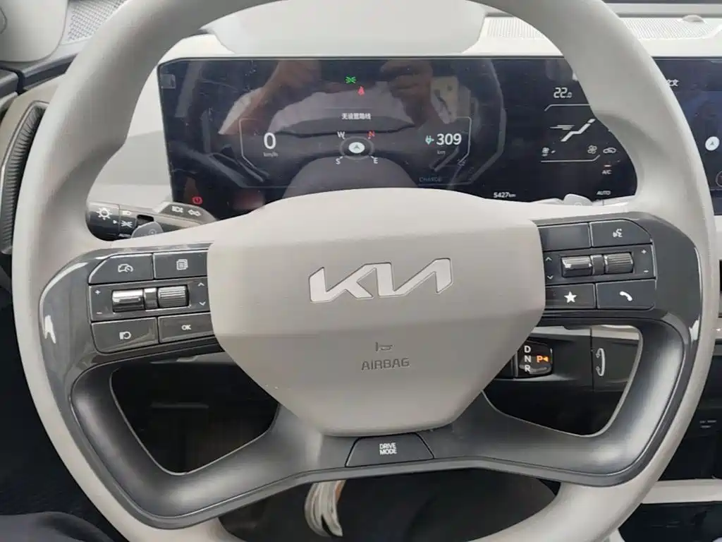 Kia EV5 — миниатюра 11