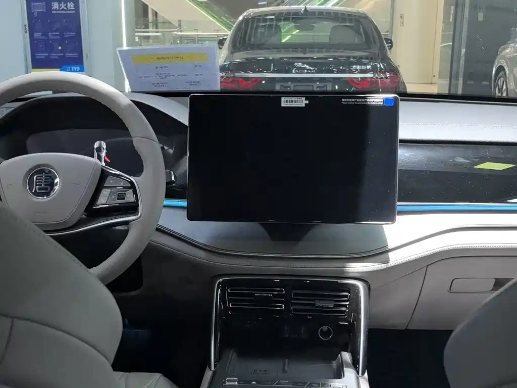 BYD Tang New Energy — миниатюра 7