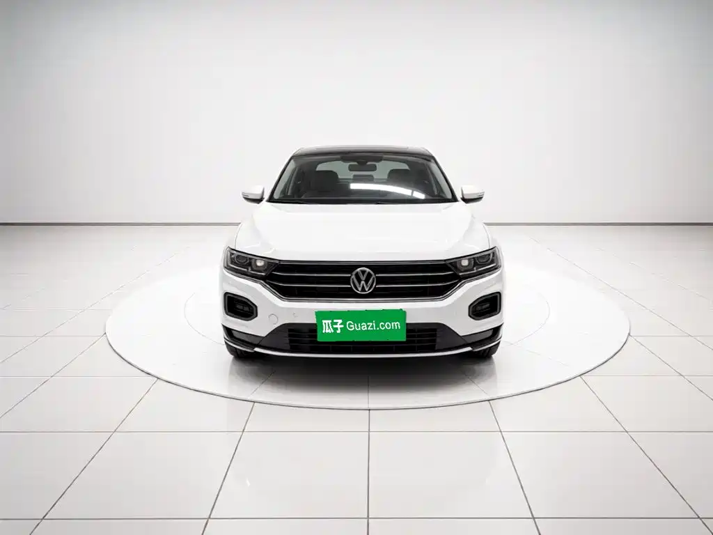 Volkswagen T-Roc — миниатюра 2