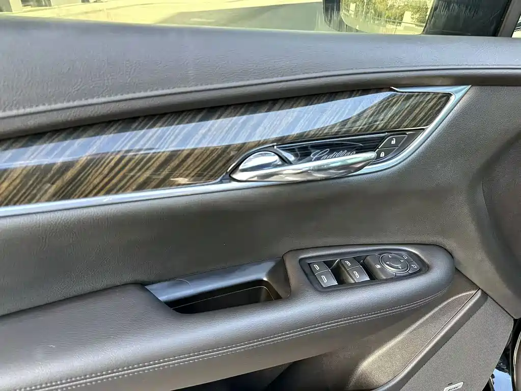 Cadillac XT5 — миниатюра 19