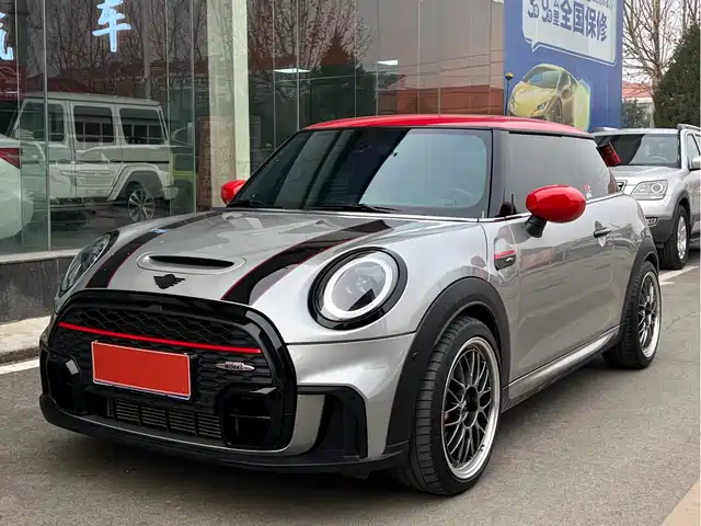MINI 