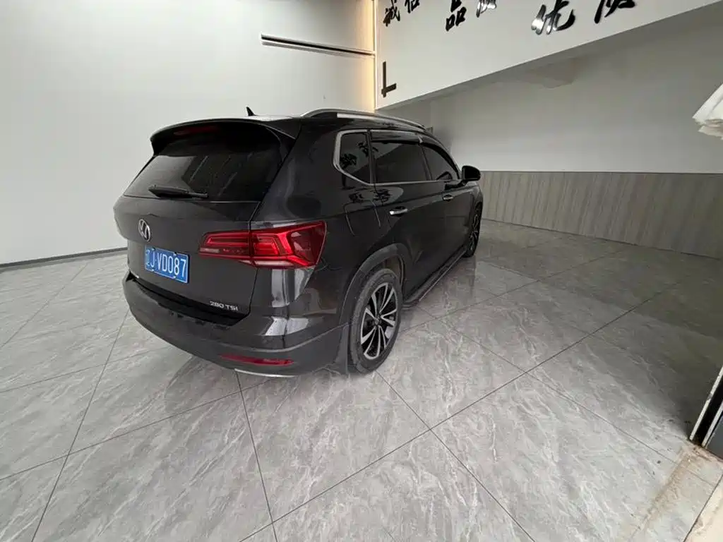 Volkswagen Tharu — миниатюра 4