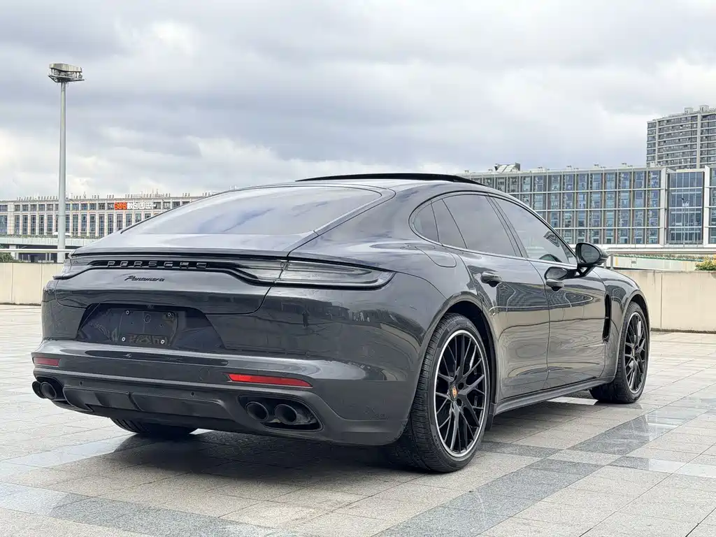 Porsche Panamera — миниатюра 7