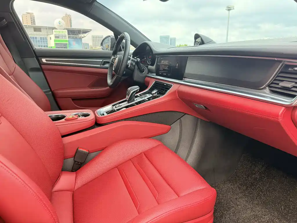 Porsche Panamera — миниатюра 11