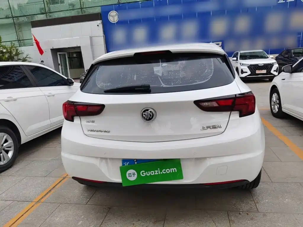 Buick Verano — миниатюра 6