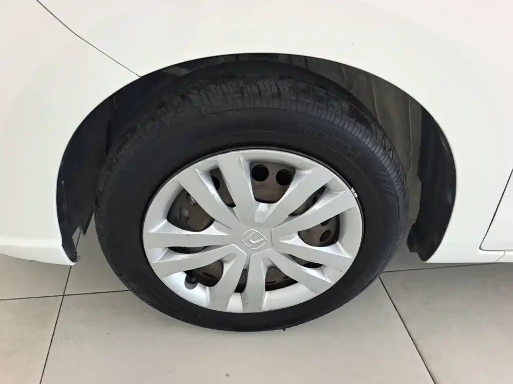 Honda Fit — миниатюра 23