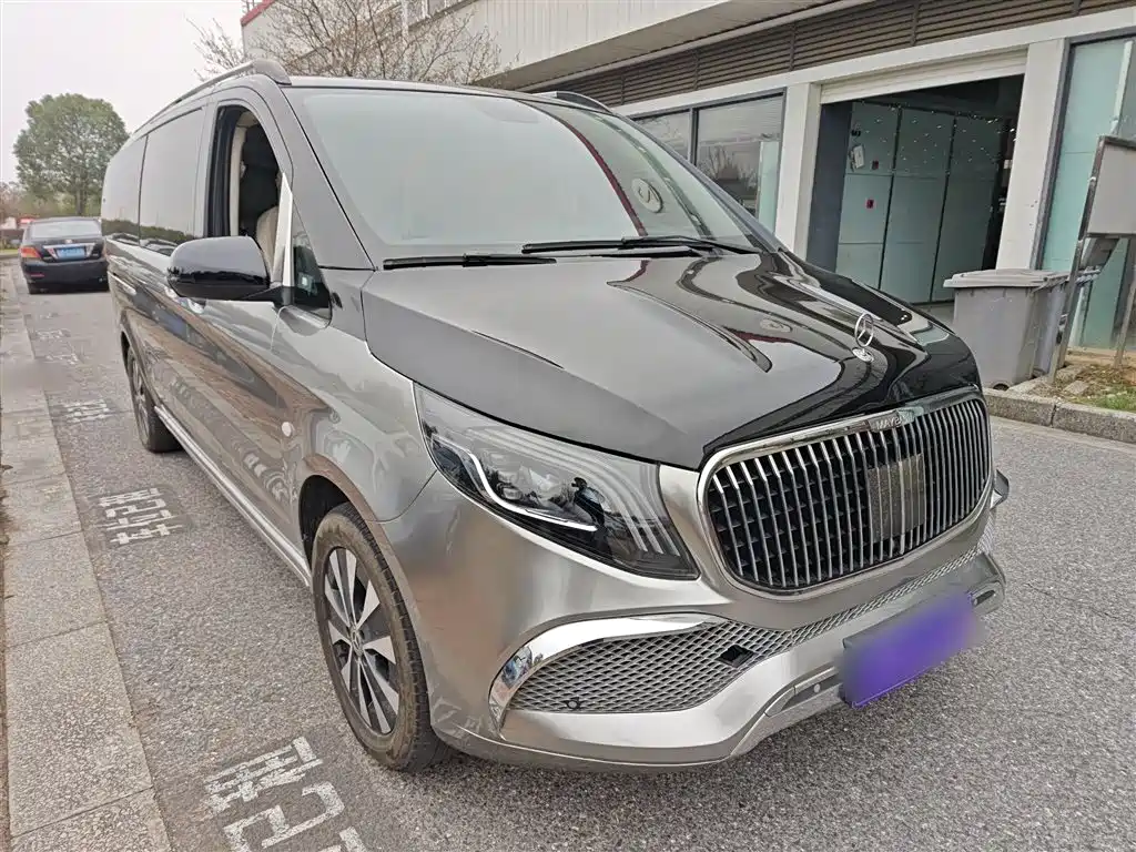 Mercedes-Benz Vito 2021 2.0T 7 мест