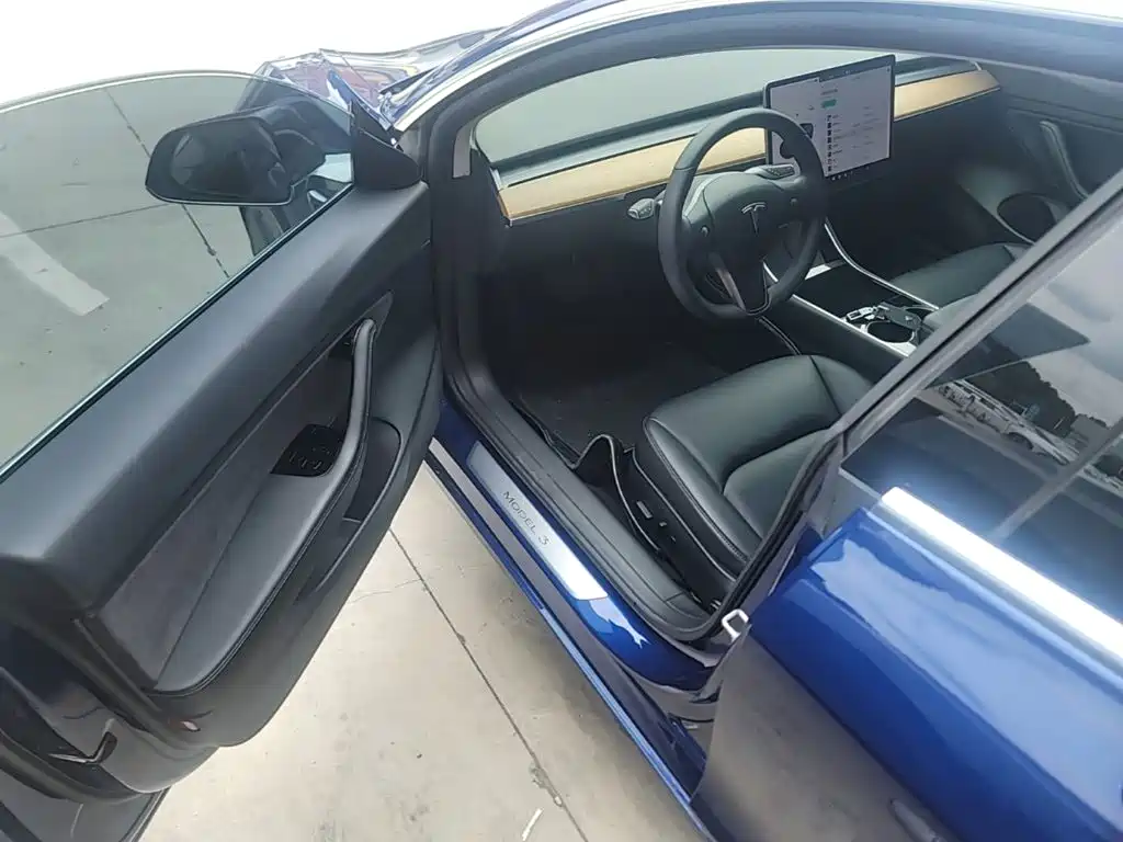 Tesla Model 3 — фотографии объявления, Фото 17