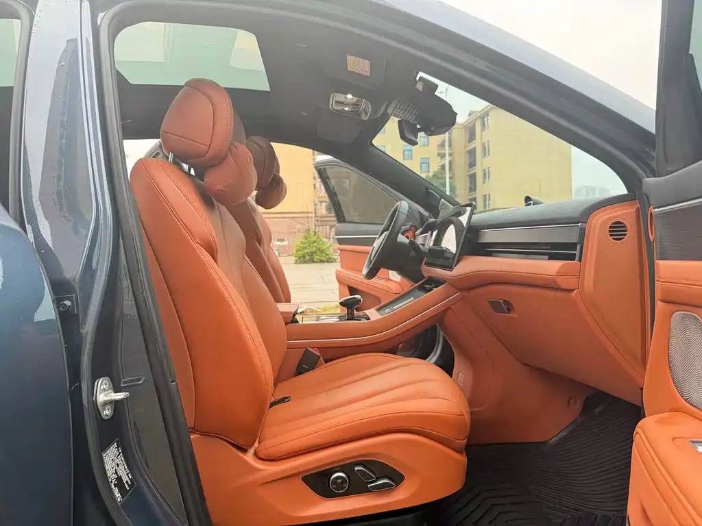 AITO ASK THE WORLD M7